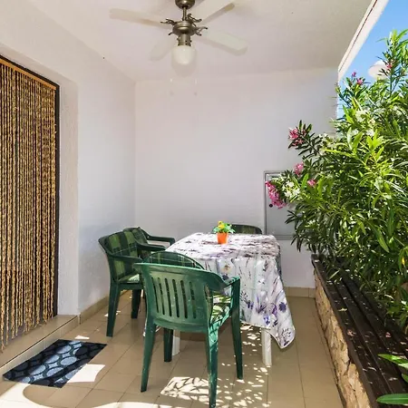 Beautiful In W/ 2 Bedrooms Appartamento Vir